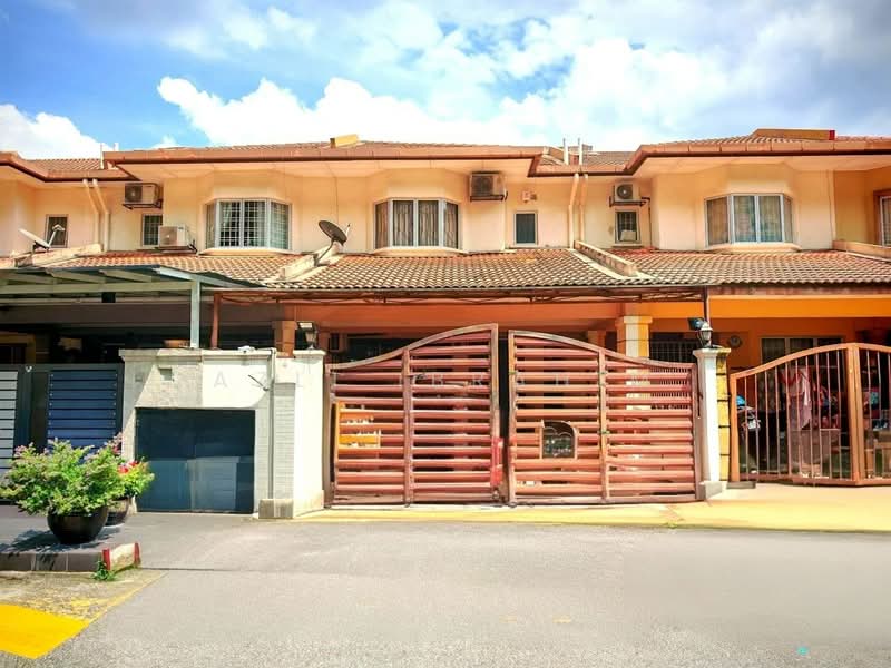 Rumah Teres 2 Tingkat untuk Dijual di Batu Caves (Selangor) - Azli Ibrahim - Exterior - PropertyGuru.com.my