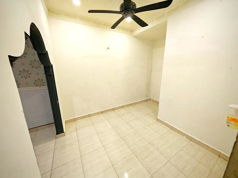 Rumah Teres 2 Tingkat untuk Dijual di Batu Caves (Selangor) - Azli Ibrahim - Interior - PropertyGuru.com.my