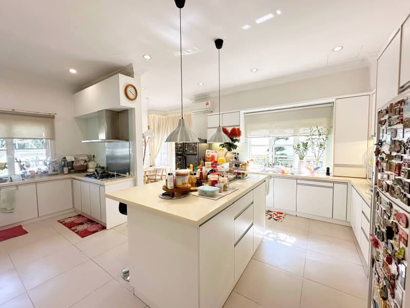 Rumah Banglo untuk Dijual di Seksyen 11 (Kota Damansara) - Vincent Liaw - Kitchen - PropertyGuru.com.my