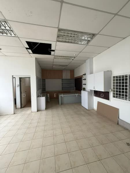 Detached Factory for Rent in Taman Perindustrian Senai (Senai) - Daniel Yong - Interior - PropertyGuru.com.my