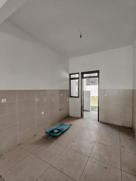 Rumah Teres 2 Tingkat untuk Dijual di Kampung Baharu (Gelang Patah) - Wee Howe - Interior - PropertyGuru.com.my