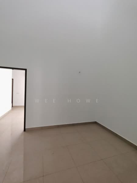 Rumah Teres 2 Tingkat untuk Dijual di Kampung Baharu (Gelang Patah) - Wee Howe - Interior - PropertyGuru.com.my