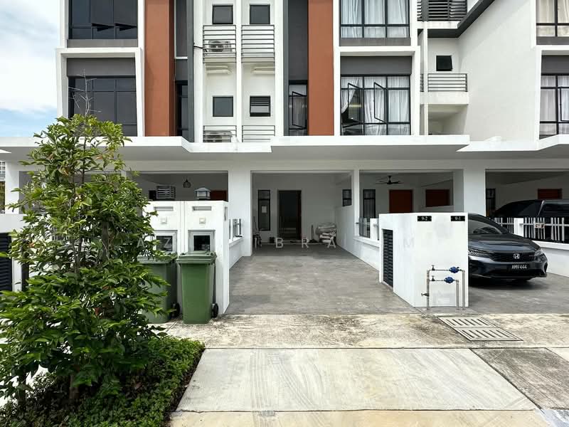 Townhouse for Sale in Taman Akasia (Semenyih) - Azli Ibrahim - Exterior - PropertyGuru.com.my