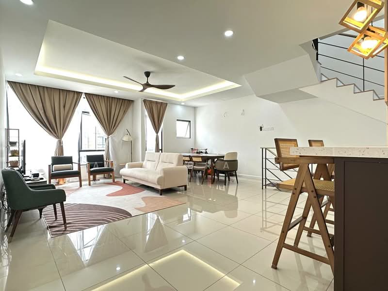 Townhouse for Sale in Taman Akasia (Semenyih) - Azli Ibrahim - Living Room - PropertyGuru.com.my