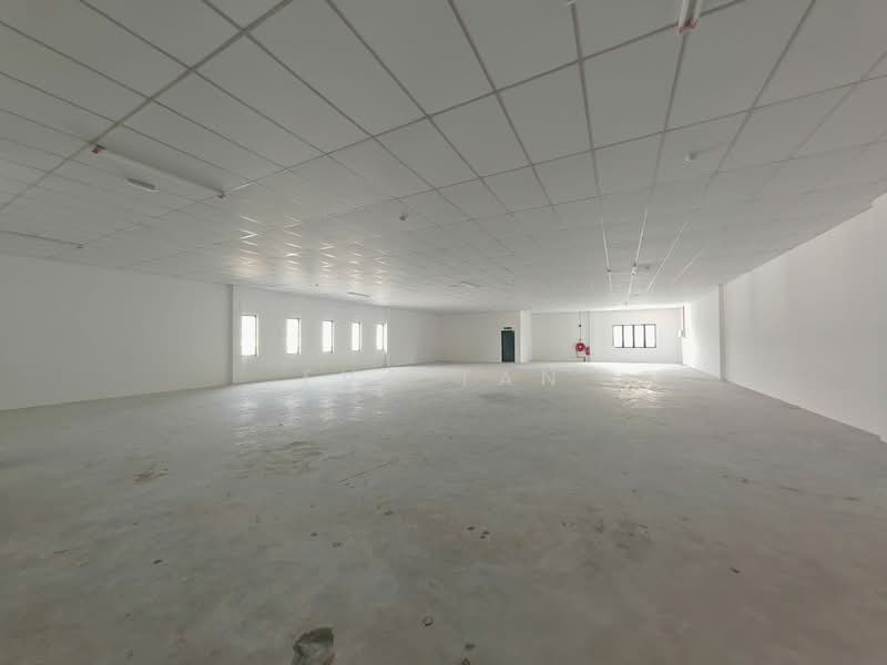 Detached Factory for Rent in Taman Impian Emas (Skudai) - Eva Tan - Interior - PropertyGuru.com.my