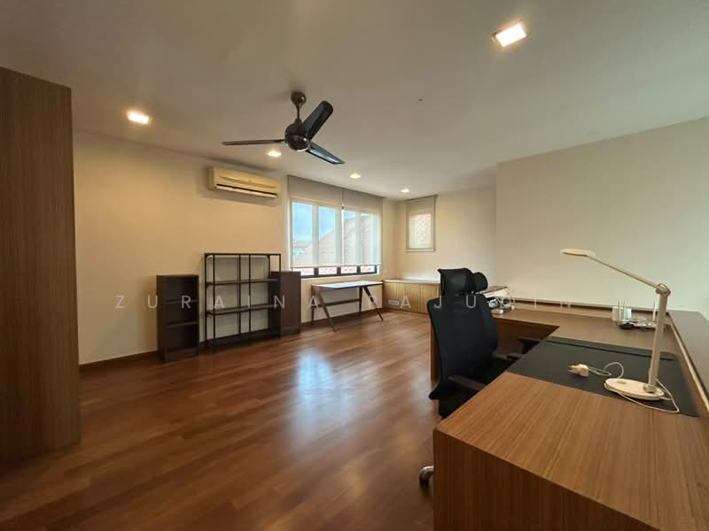 Bungalow for Sale in Country Heights (Kajang) - Zuraina Rajudin - Study - PropertyGuru.com.my