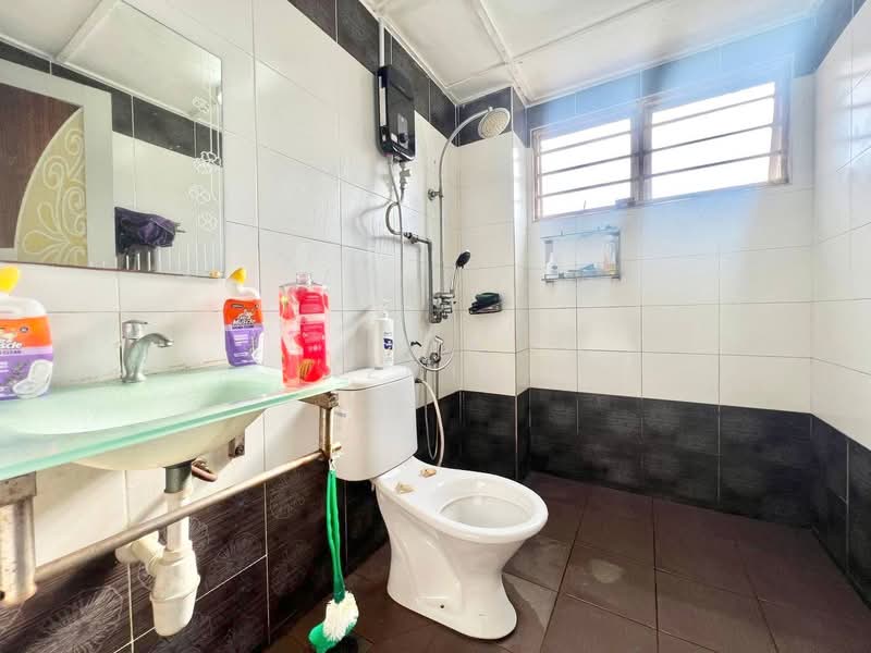 Condominium for Sale at Desa Ku II - Azmi . - Bathroom - PropertyGuru.com.my
