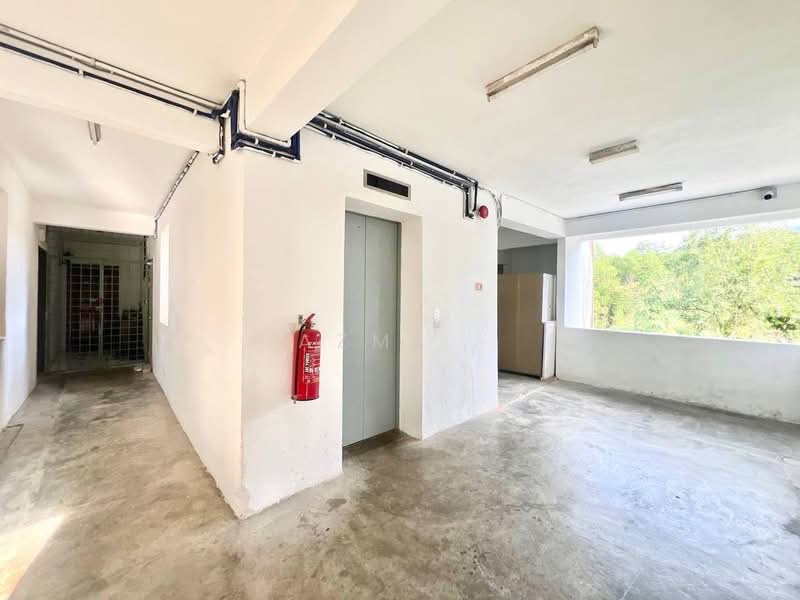 Condominium for Sale at Desa Ku II - Azmi . - Corridor - PropertyGuru.com.my