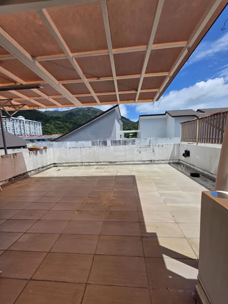 Rumah Teres 3.5 Tingkat untuk Dijual di Permai Jaya (Tanjung Bungah) - Desmond Low - PropertyGuru.com.my