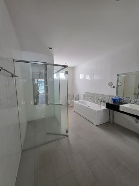 Rumah Teres 3.5 Tingkat untuk Dijual di Permai Jaya (Tanjung Bungah) - Desmond Low - PropertyGuru.com.my