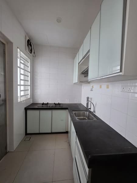 Rumah Teres 3.5 Tingkat untuk Dijual di Permai Jaya (Tanjung Bungah) - Desmond Low - PropertyGuru.com.my