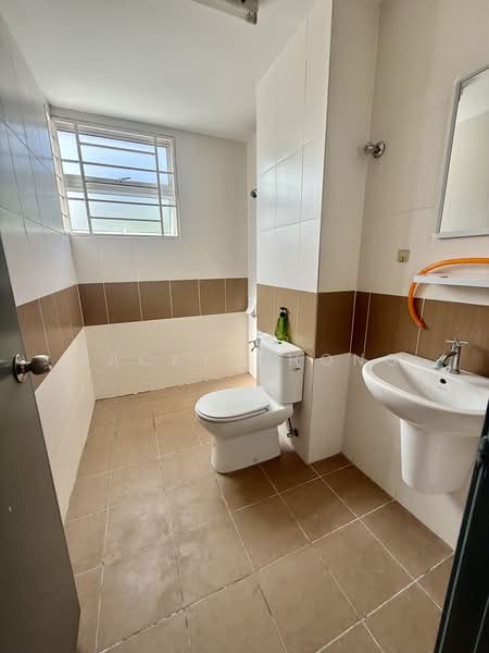 Rumah Teres 2-Tingkat untuk Dijual di Taman Tiara East (Semenyih) - JACKY CHONG - PropertyGuru.com.my