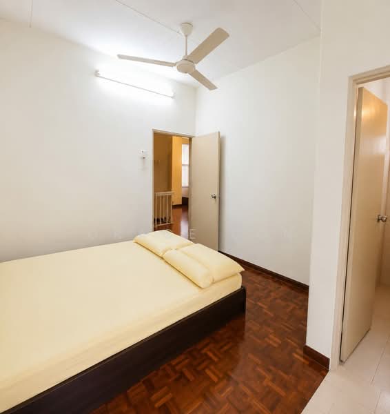 Rumah Teres 2 Tingkat untuk Dijual di Bandar Putra Permai (Seri Kembangan) - Grace Oon - Bedroom - PropertyGuru.com.my