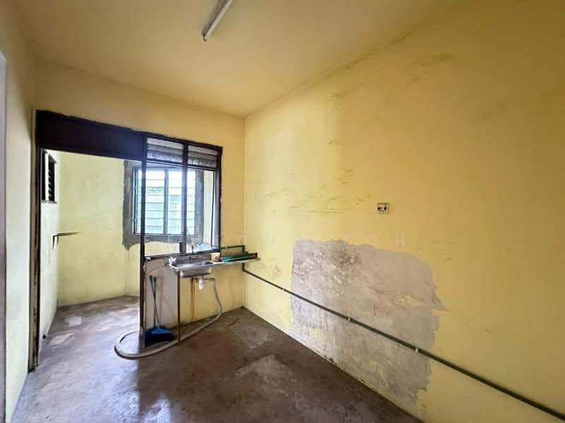 Rumah Flat untuk Dijual di Taman Megah Ria - Ee Fong Toh - Interior - PropertyGuru.com.my