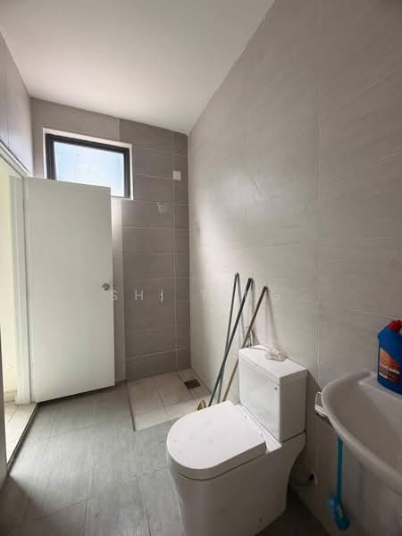 Rumah Teres 2 Tingkat untuk Dijual di Taman Sutera Utama (Skudai) - Shi Ting - PropertyGuru.com.my