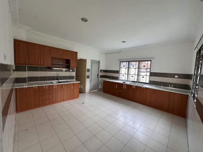Semi-Detached House for Rent in Seksyen 7 (Shah Alam) - Noorlinda Ibrahim - PropertyGuru.com.my