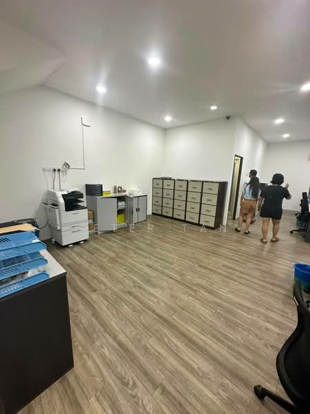 Shop / Office for Sale in Bandar Baru Permas Jaya (Permas Jaya) - Peter Tan - PropertyGuru.com.my