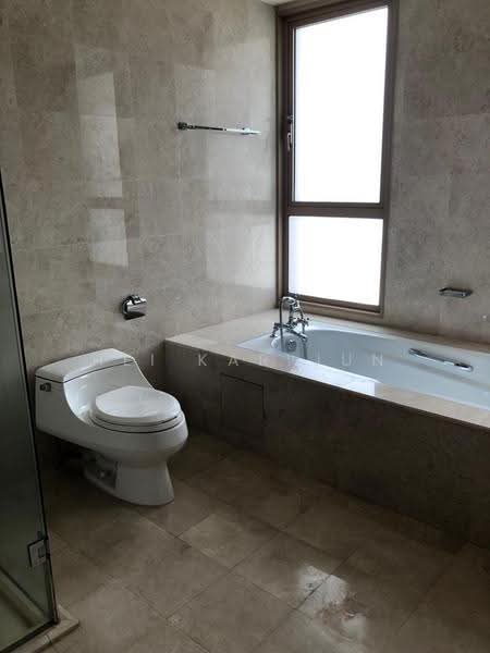 Bungalow House for Sale in Ukay Bistari (Ulu Kelang) - Hei Kar Jun - Bathroom - PropertyGuru.com.my