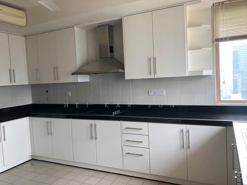 Bungalow House for Sale in Ukay Bistari (Ulu Kelang) - Hei Kar Jun - Kitchen - PropertyGuru.com.my