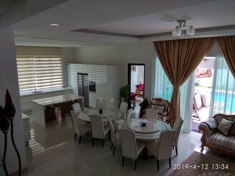 Bungalow House for Sale in Ukay Bistari (Ulu Kelang) - Hei Kar Jun - Kitchen - PropertyGuru.com.my
