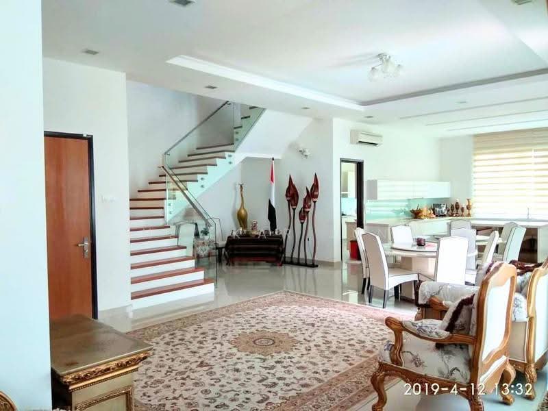 Rumah Banglo untuk Dijual di Ukay Bistari (Ulu Kelang) - Hei Kar Jun - Living Room - PropertyGuru.com.my