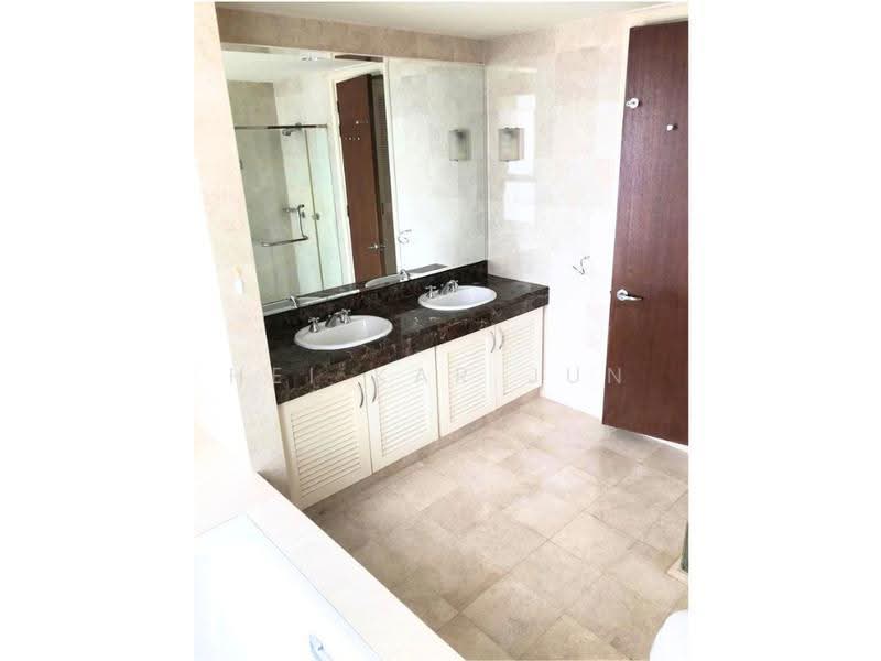 Rumah Banglo untuk Dijual di Ukay Bistari (Ulu Kelang) - Hei Kar Jun - Bathroom - PropertyGuru.com.my