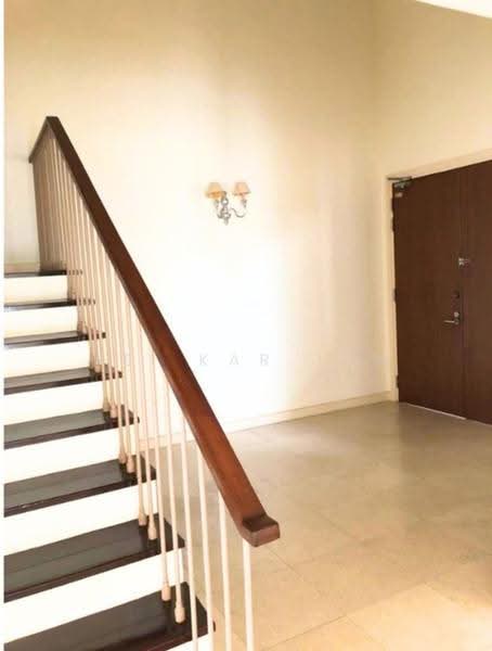 Rumah Banglo untuk Dijual di Ukay Bistari (Ulu Kelang) - Hei Kar Jun - Entrance - PropertyGuru.com.my