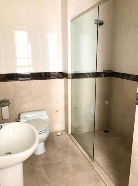 Rumah Banglo untuk Dijual di Ukay Bistari (Ulu Kelang) - Hei Kar Jun - Bathroom - PropertyGuru.com.my