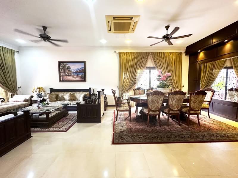 Rumah Banglo untuk Dijual di Seksyen 11 (Kota Damansara) - Vincent Liaw - Living Room - PropertyGuru.com.my