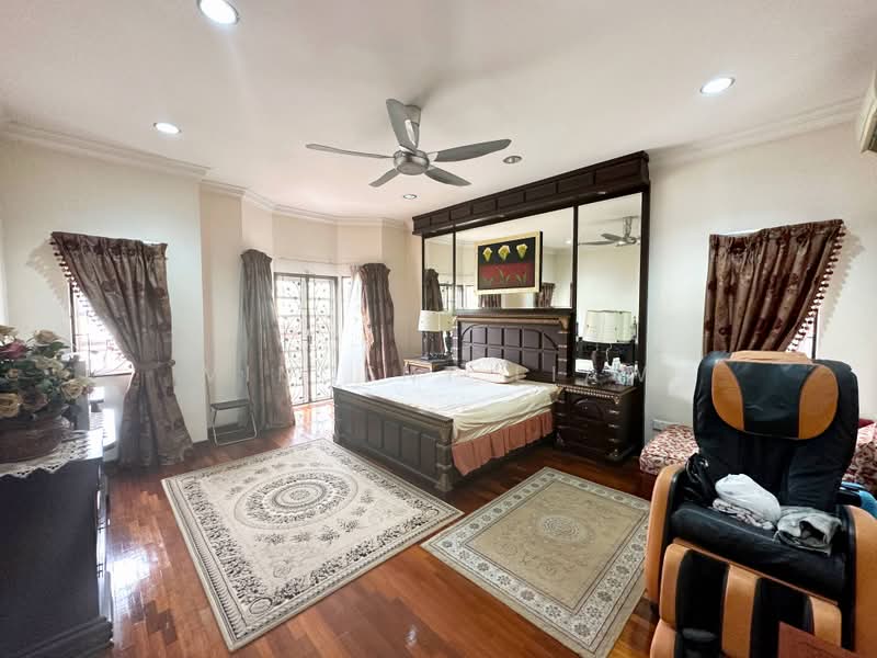 Rumah Banglo untuk Dijual di Seksyen 11 (Kota Damansara) - Vincent Liaw - Bedroom - PropertyGuru.com.my