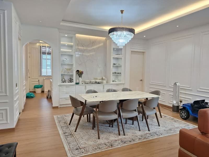 Semi-Detached House for Sale in Eco Majestic (Semenyih) - Jesslyn Lee - Dining Room - PropertyGuru.com.my