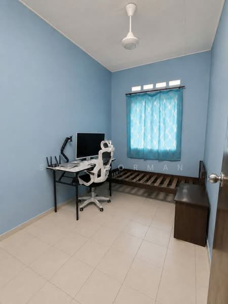 Rumah Teres 2 Tingkat untuk Dijual di Taman Scientex Pasir Gudang (Pasir Gudang) - Sufi Norman - Bedroom - PropertyGuru.com.my