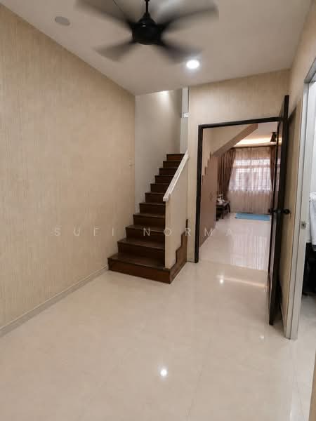 Rumah Teres 2 Tingkat untuk Dijual di Taman Scientex Pasir Gudang (Pasir Gudang) - Sufi Norman - Entrance - PropertyGuru.com.my