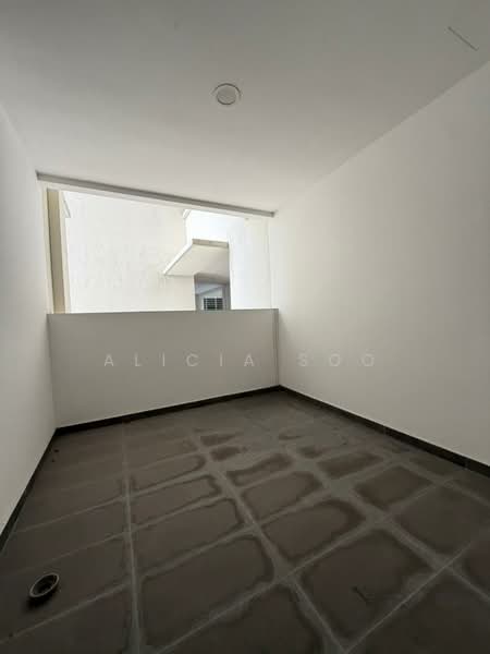 Condominium for Rent at E Park Residence - Alicia Soo - Balcony - PropertyGuru.com.my