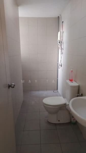 Kondominium untuk Disewa di 222 Residency - May Tan - Bathroom - PropertyGuru.com.my