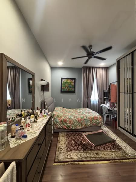 Rumah Berkembar untuk Dijual di Bukit Jelutong (Shah Alam) - Nur Liyana . - PropertyGuru.com.my
