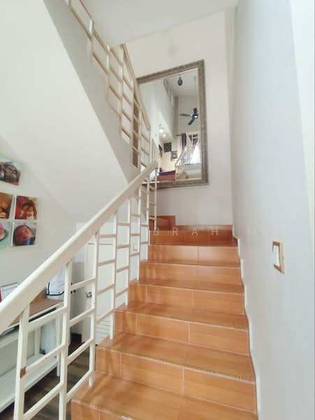 Rumah Teres 2-Tingkat untuk Dijual di Taman Riana Ukay (Ulu Kelang) - Azli Ibrahim - Interior - PropertyGuru.com.my