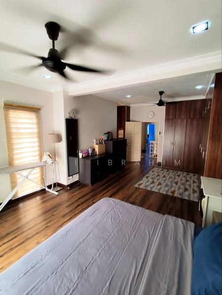 Rumah Teres 2-Tingkat untuk Dijual di Taman Riana Ukay (Ulu Kelang) - Azli Ibrahim - Bedroom - PropertyGuru.com.my