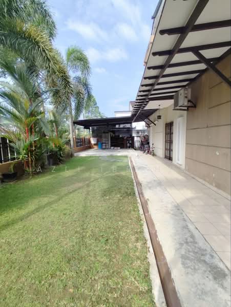 Rumah Teres 2-Tingkat untuk Dijual di Taman Riana Ukay (Ulu Kelang) - Azli Ibrahim - Exterior - PropertyGuru.com.my