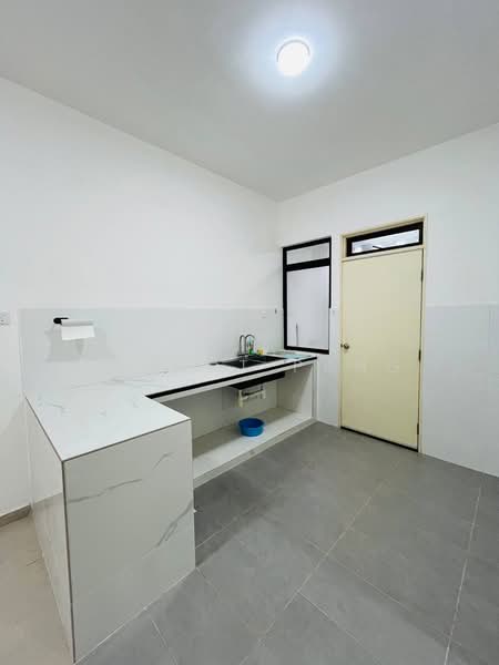 2-storey Terraced House for Rent in Pengerang (Johor) - Hubert Pang - Kitchen - PropertyGuru.com.my