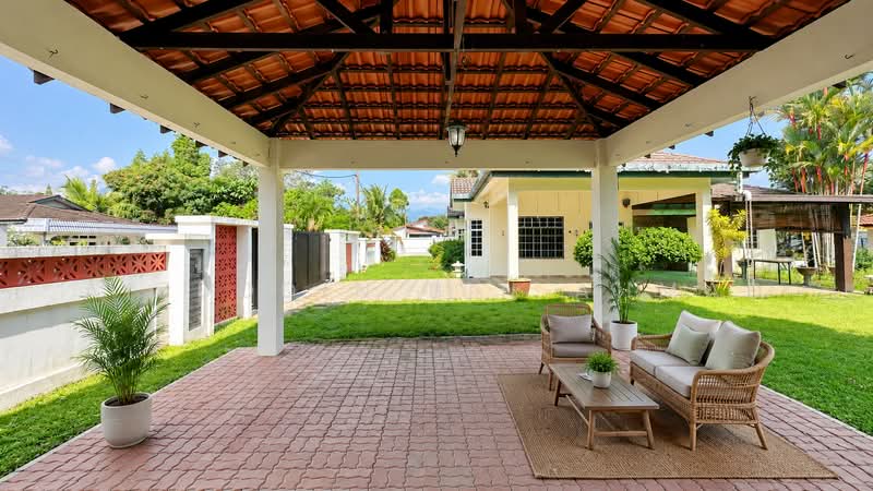 Bungalow House untuk Dijual di Taman Ampang Indah (Kuala Kubu Bharu) - Aizuddin bin Ahmad - Exterior - PropertyGuru.com.my