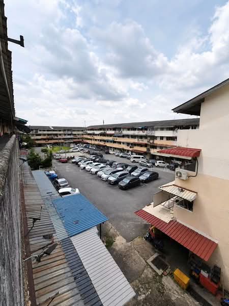 Flat for Sale at Flat Taman Ungku Tun Aminah - Freedom Lam - Exterior - PropertyGuru.com.my