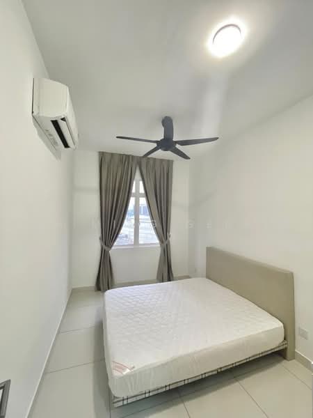 Kondominium untuk Disewa di Paraiso Residence @ The Earth - Poh Ming Gerald Low - Bedroom - PropertyGuru.com.my