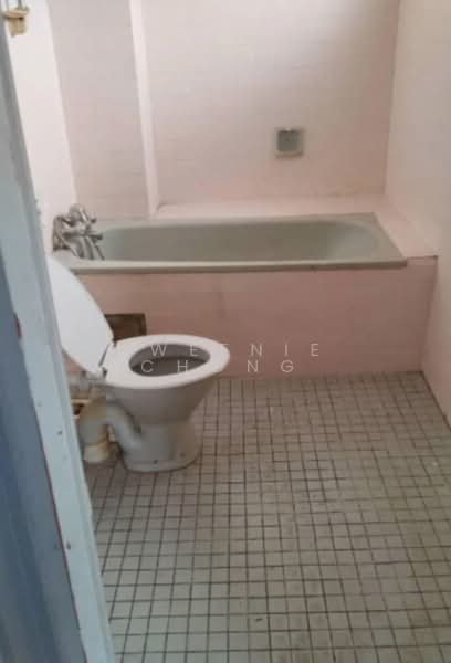Rumah Teres 2-Tingkat untuk Dijual di Taman Minang (Cheras) - Kweenie Chong - Bathroom - PropertyGuru.com.my