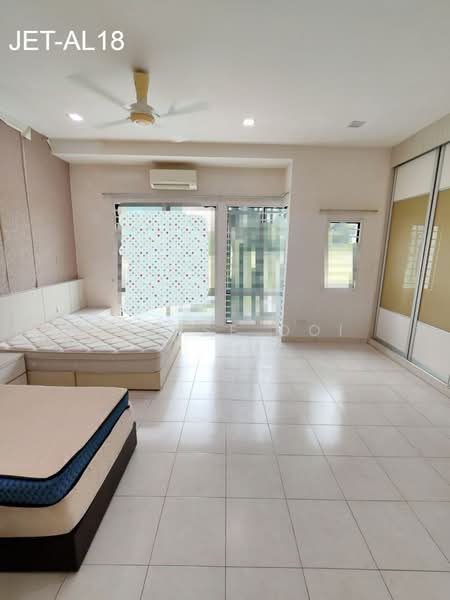 Rumah Teres 2 Tingkat untuk Dijual di Setia Alam (Selangor) - Louise Ooi - Bedroom - PropertyGuru.com.my