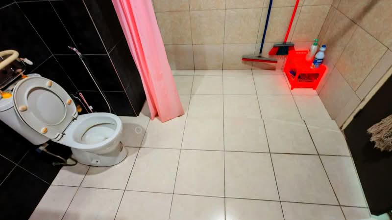 Service Residence for Rent at D'Pulze Cyberjaya - Roger Kee - Bathroom - PropertyGuru.com.my