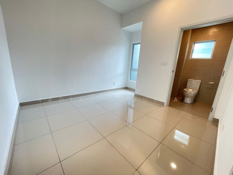 Rumah Teres 2 Tingkat untuk Dijual di Bandar Baru Puncak Alam (Puncak Alam) - Nadiah Abdullah - PropertyGuru.com.my