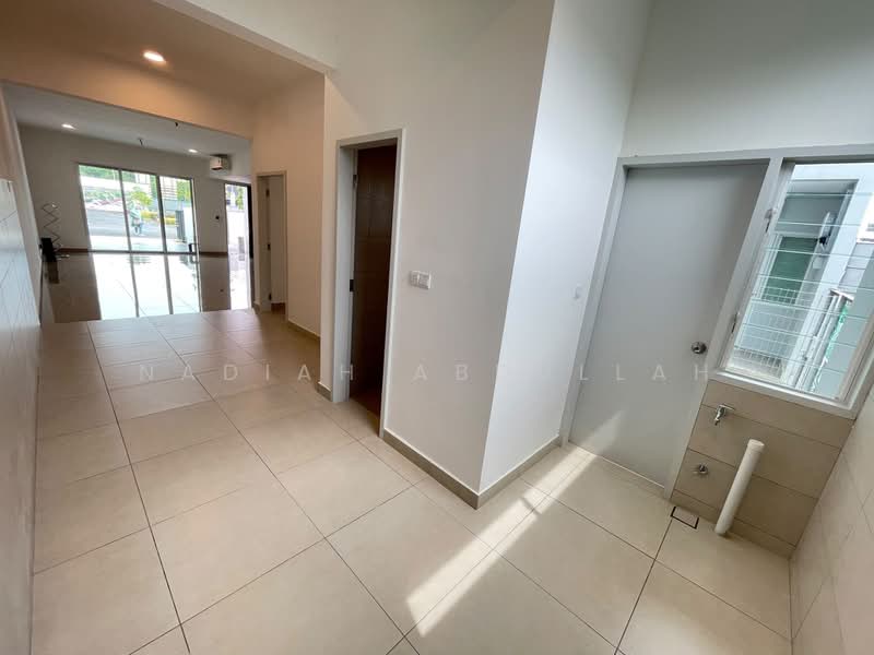 Rumah Teres 2 Tingkat untuk Dijual di Bandar Baru Puncak Alam (Puncak Alam) - Nadiah Abdullah - PropertyGuru.com.my