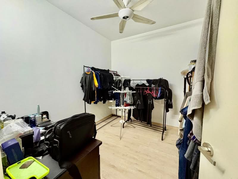 Condominium for Sale at The Holmes 1 - Azli Ibrahim - Bedroom - PropertyGuru.com.my