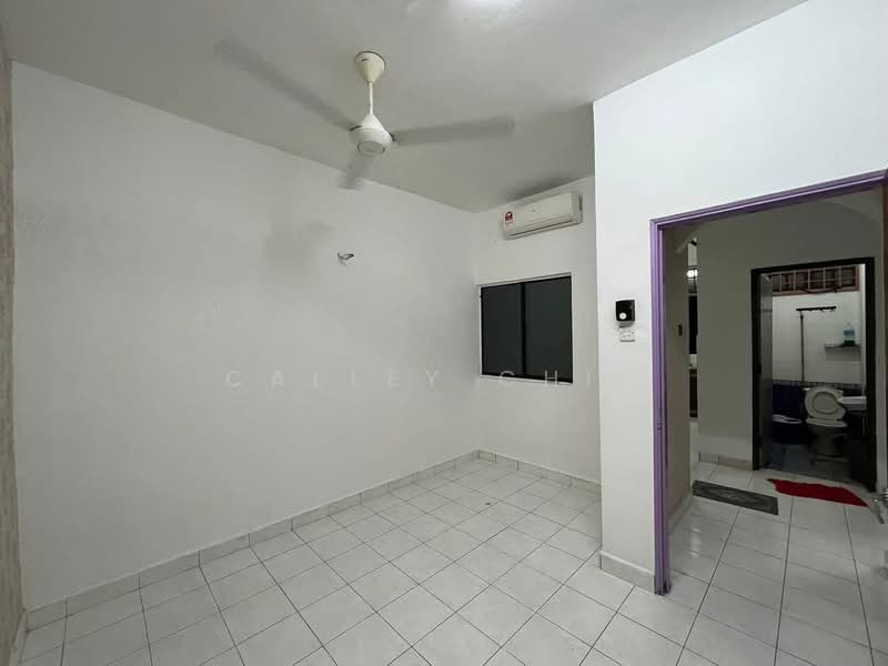 1.5-storey Terraced House for Rent in Perling (Skudai) - Calley Chin - PropertyGuru.com.my